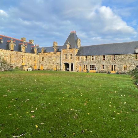 Domaine Du Manoir De Vains Hotel Exterior foto